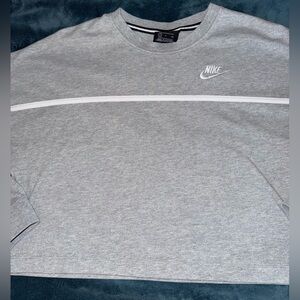 Nike Heather Gray Crop top long sleeve with White Accents